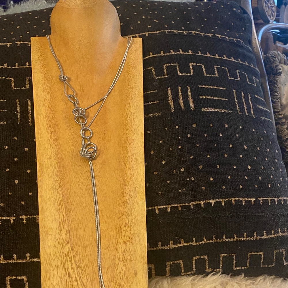 Elegant Silver Knot Necklace